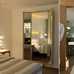 Pershing Hall Hotel 5*