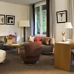 Pershing Hall 5* Paris
