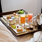 Pershing Hall 5* Paris