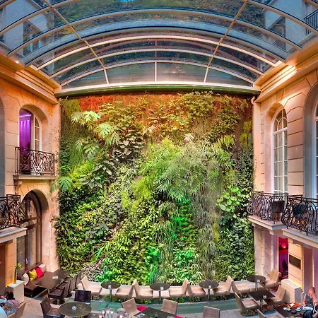 Hotel Pershing Hall Paris