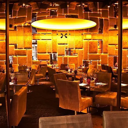 Hotel Pershing Hall
