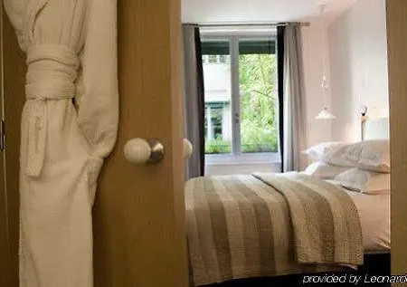 Pershing Hall Hotell