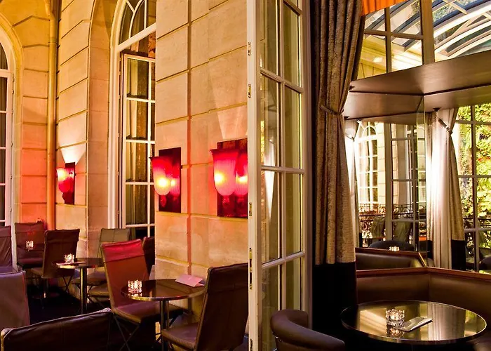 Hotel Pershing Hall Paris