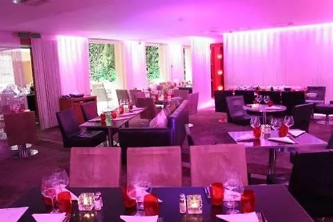 Pershing Hall Hotel Paris