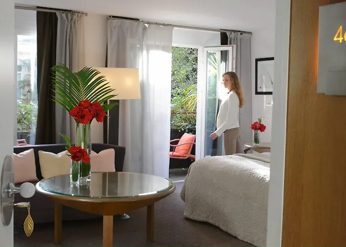 Pershing Hall Hotel Paris