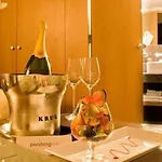 Pershing Hall Hotel 5*
