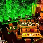 Pershing Hall Hotel Paris