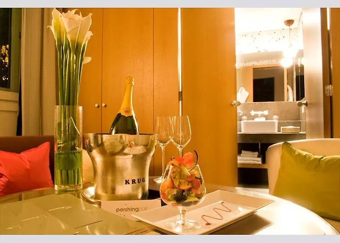 Pershing Hall 5* Париж