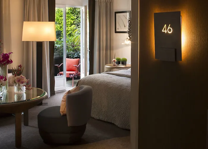 Pershing Hall Отель 5*